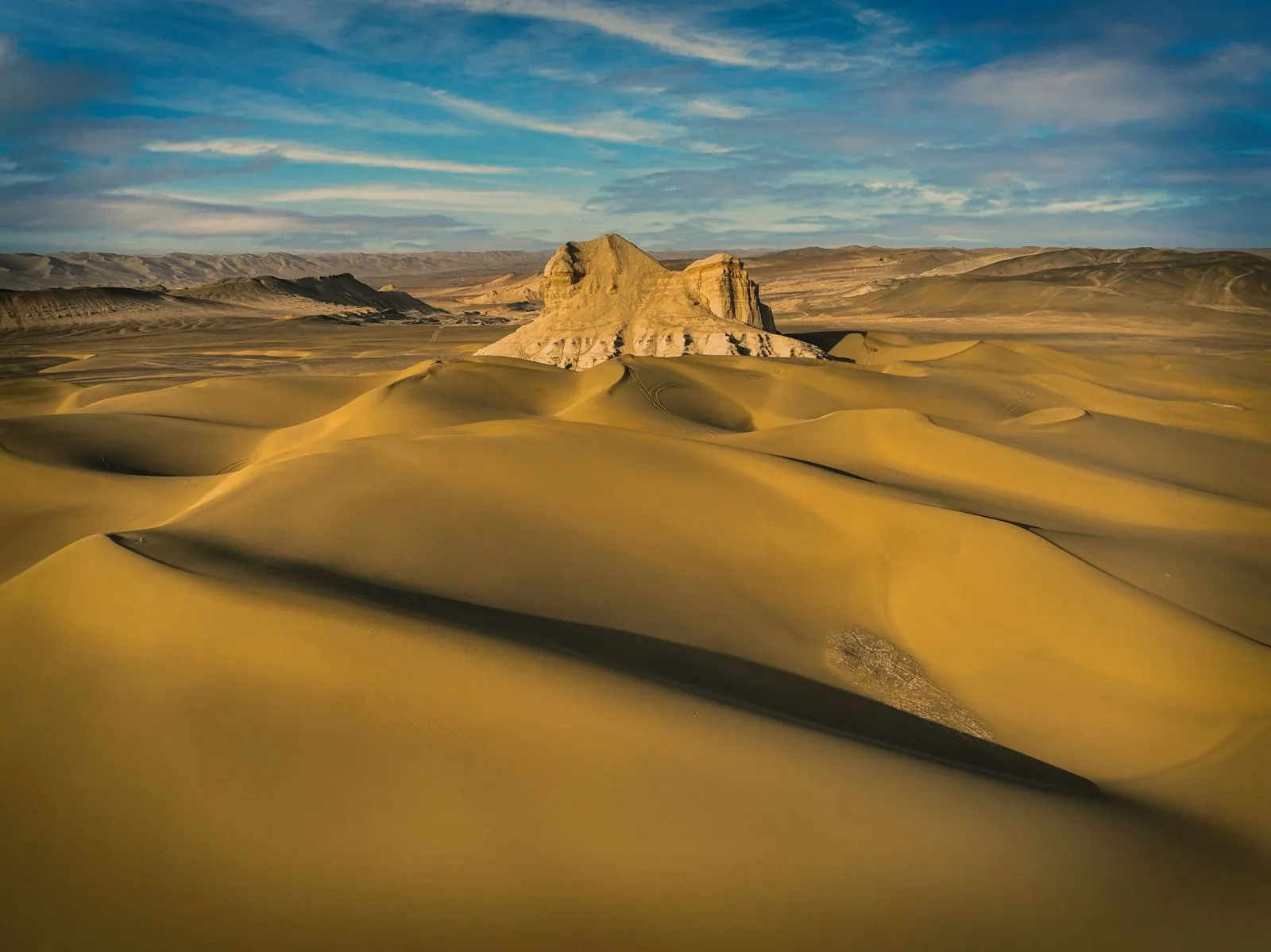 Golden desert dunes near Turpan in Xinjiang